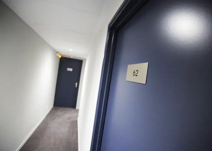 Greet Gare Flandres - Groupe Accor Hotel 2*