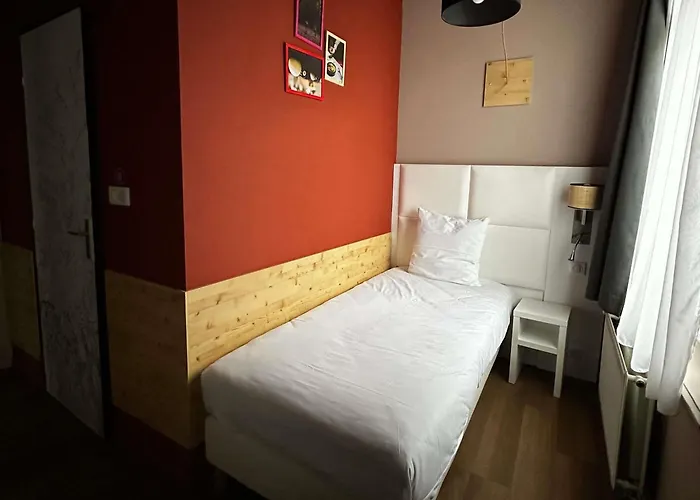 Greet Gare Flandres - Groupe Accor Hotel 2*